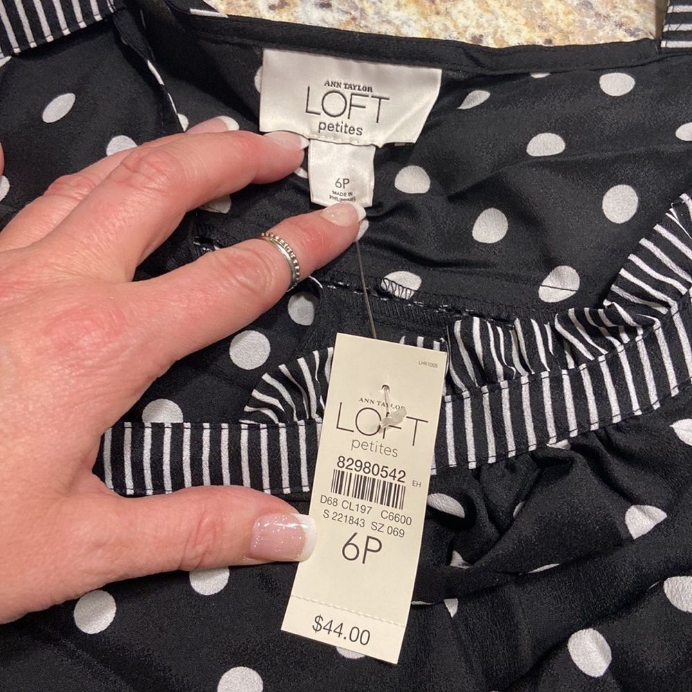 2/$15 𝅺POLKADOT and striped tank - Picture 3 of 3